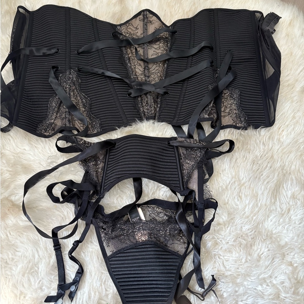 Victoria's Secret Black Lace Bra Intimates